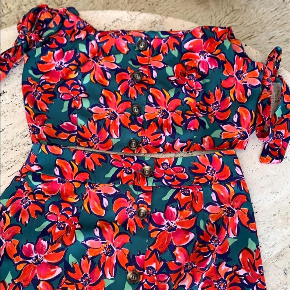 2 piece floral set